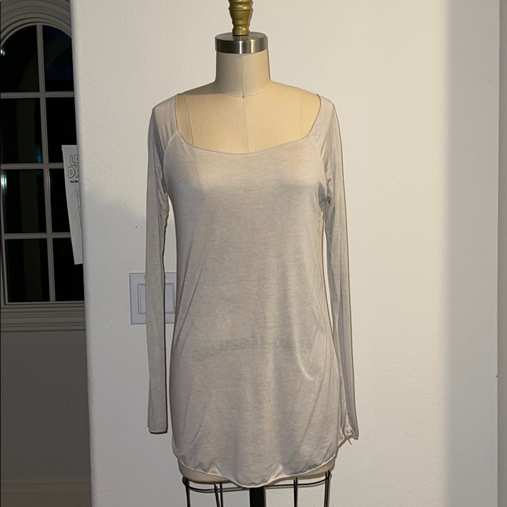 Light Grey/beige long sleeve